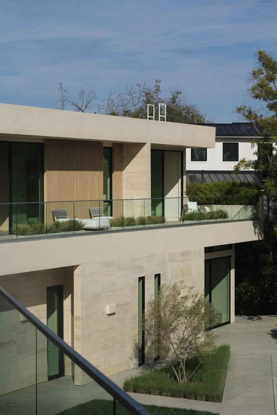 Cliffside Retreat